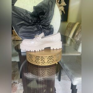 Cute cream Aldo loafers size 8.5 in excellent condition. . Smoke free home .